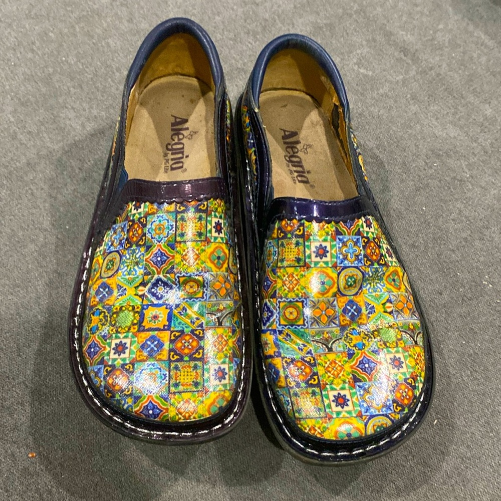 Alegria Debra Women's Multicolor Mosaic Slip-On Nurse Casual clogs medical